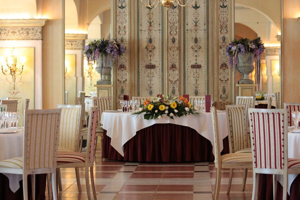 Hotel La Vega Арройо-де-ла-Энкомьенда Экстерьер фото